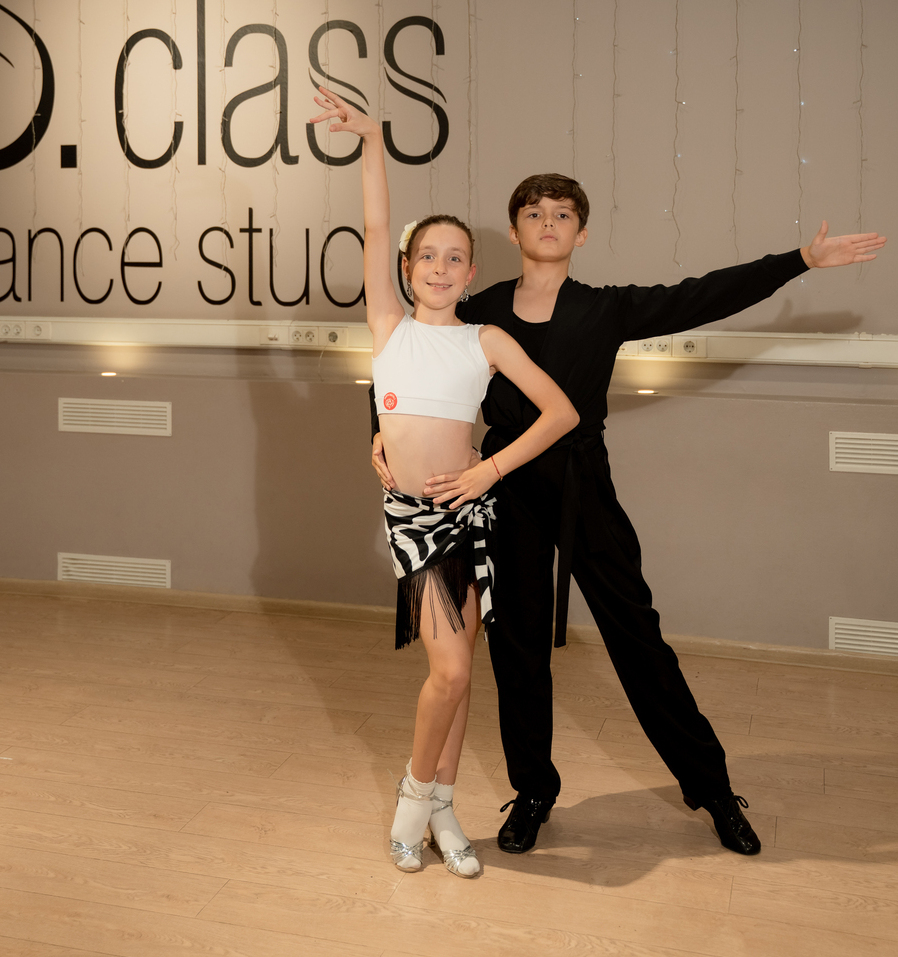 <span style="font-weight: bold;">ТАНЦЕВАЛЬНЫЙ СПОРТ </span>